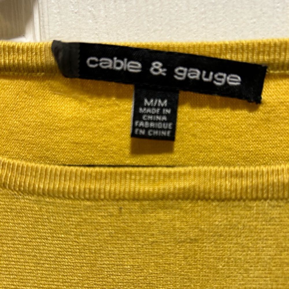Sweater - Picture 3 of 4